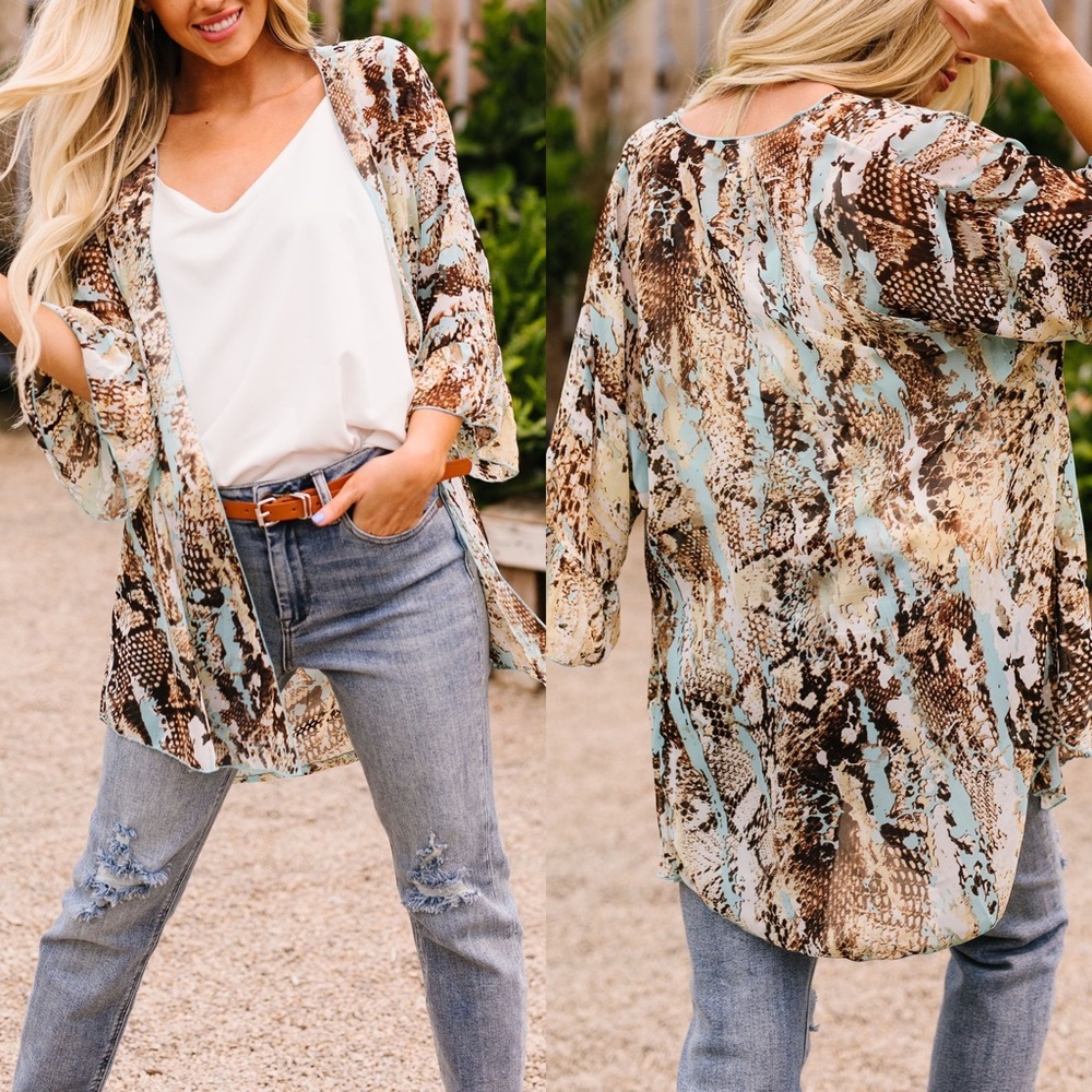 SUMMER SALE❗️Chiffon Scales Kimono in Snakeskin - Picture 2 of 8